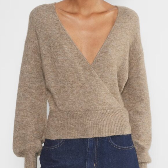 Aritzia Wilfred SoftSpoke Dear Sweater - New with tags - Picture 1 of 6